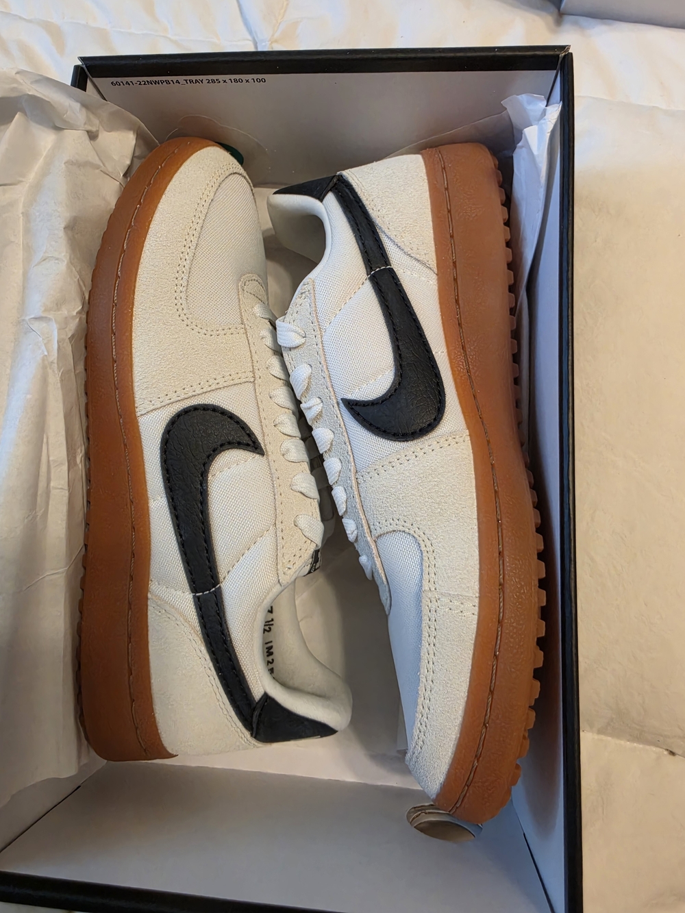 Nike Womans White & Black Low-Top Sneakers with Gum Sole